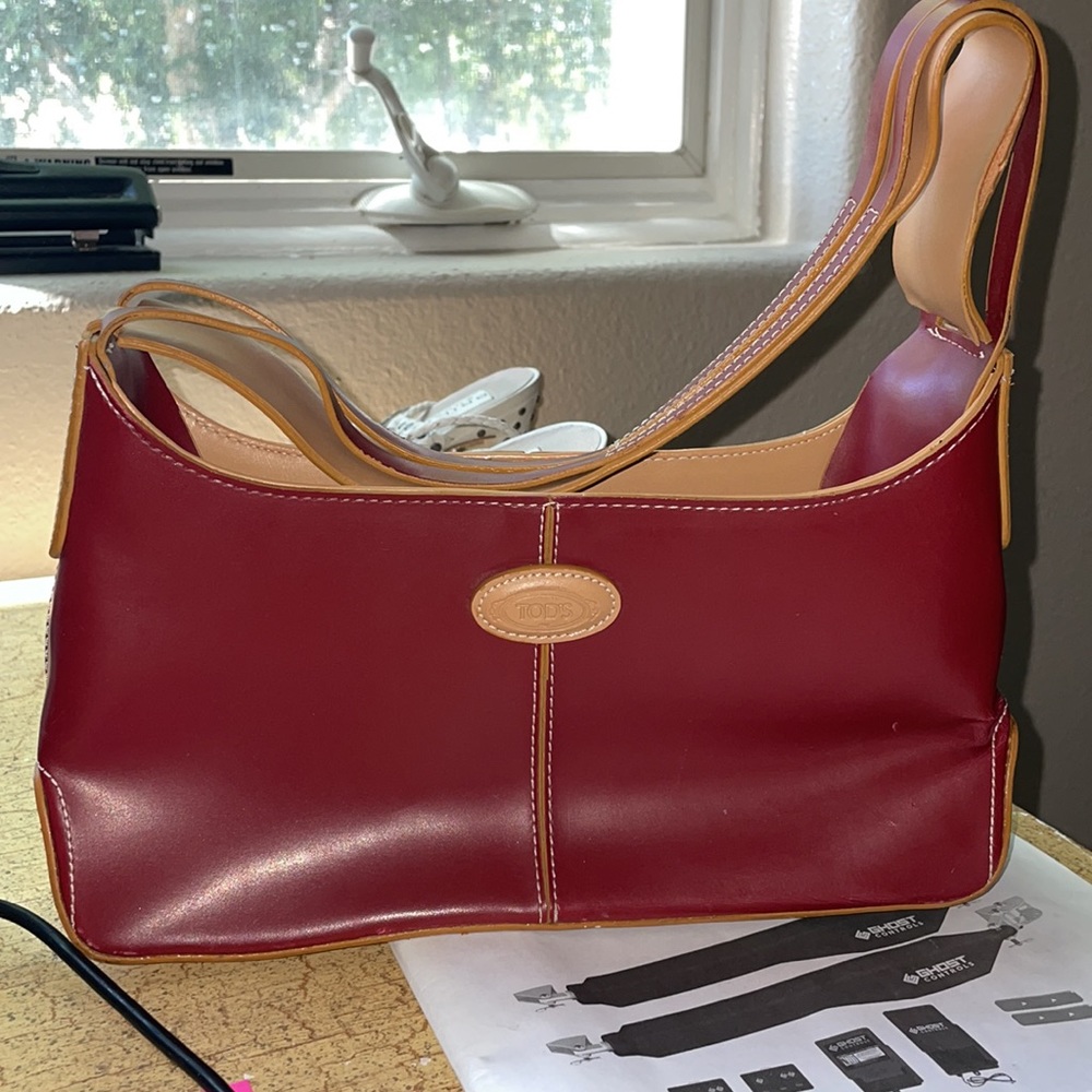 Tod’s leather purse